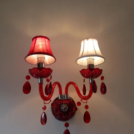 Virginia 2*